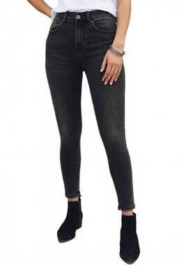NEW RISEN high rise basic skinny jeans in black